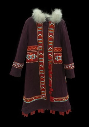 Обложка Электронного документа: Долганский традиционный женский костюм