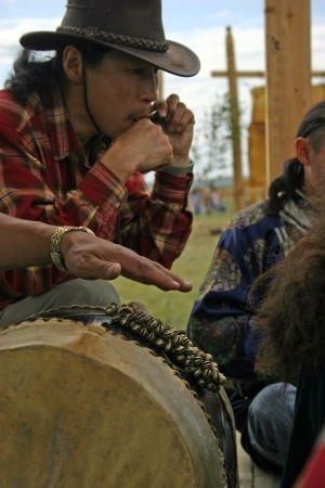 Обложка Электронного документа: Гармония культур: Герман Хатылаев и артисты разных стран с национальными музыкальными инструментами: [фотография]