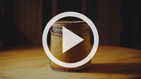 Обложка Электронного документа: Говорящая старина - Тууйас. Медиапроект к Году культурного наследия народов России: [видеозапись]