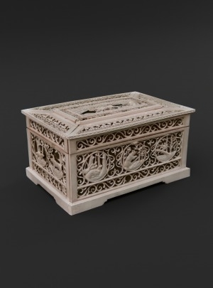 Обложка Электронного документа: Шкатулка "Север": изделие из кости мамонта