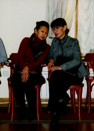 Обложка Электронного документа: Артист Национального театра танца РС (Я) Светлана Бессонова с хореографом Лирой Габышевой: [фотография]