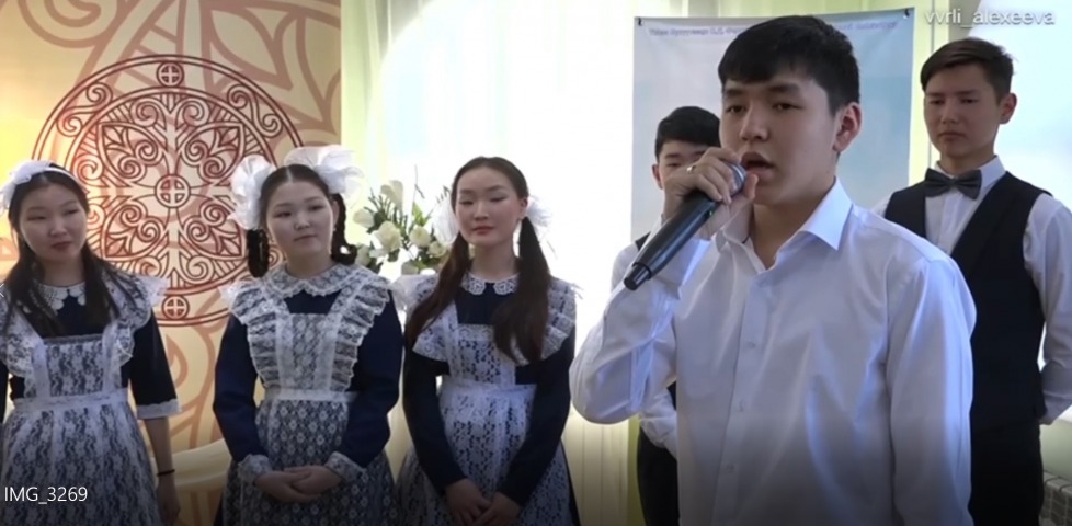 Обложка Электронного документа: Махтанабыт, таптыыбыт, эрэнэбит: В. С. Яковлев-Далан "Дьикти саас" сэһэнинэн дьүһүйүү. буктрейлер. [видеозапись]